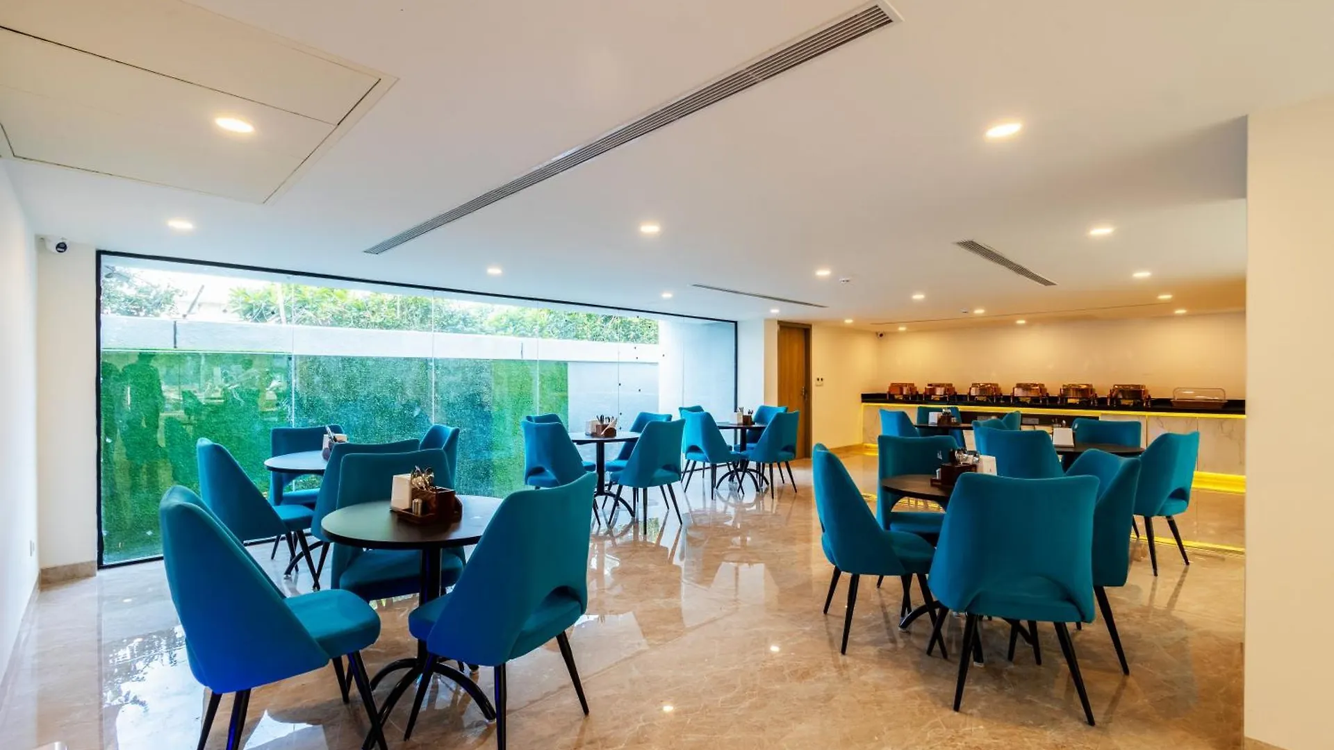 Limewood Stay Signature - Golf Course Extension Road Gurgaon