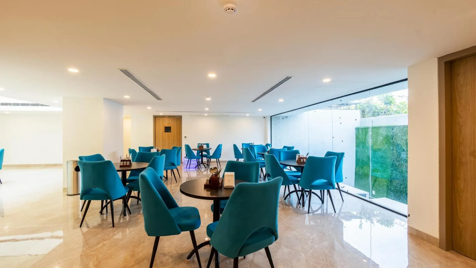 Hotell Limewood Stay Signature - Golf Course Extension Road Gurgaon