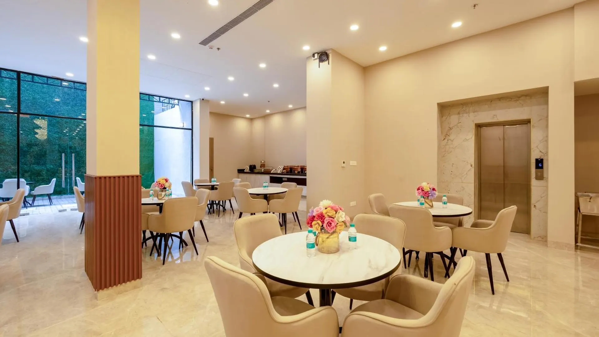 Hotell Limewood Stay Signature - Golf Course Extension Road Gurgaon