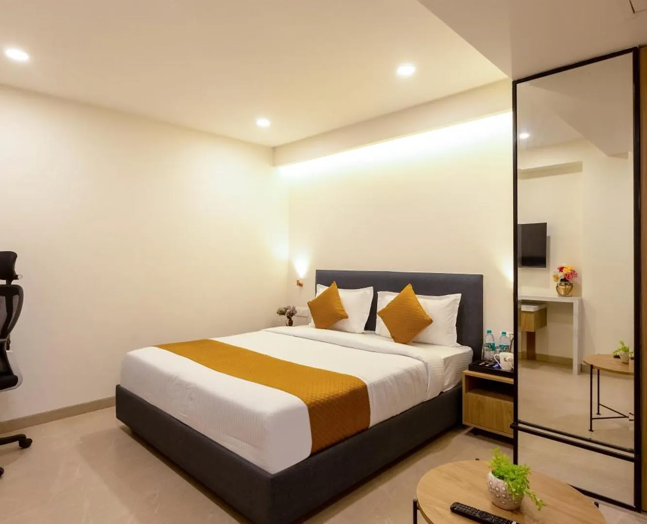 Hotell Limewood Stay Signature - Golf Course Extension Road Gurgaon