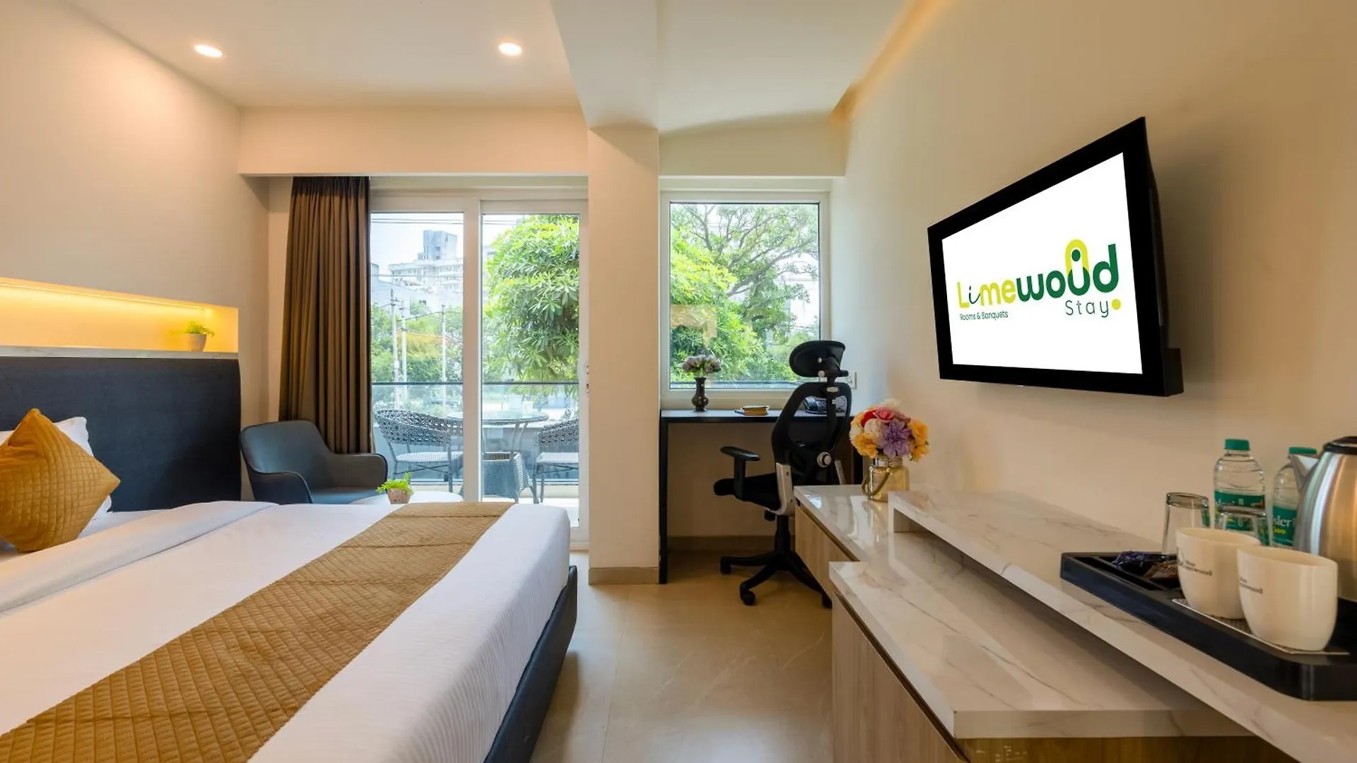 Limewood Stay Signature - Golf Course Extension Road Gurgaon 3*,  Indien
