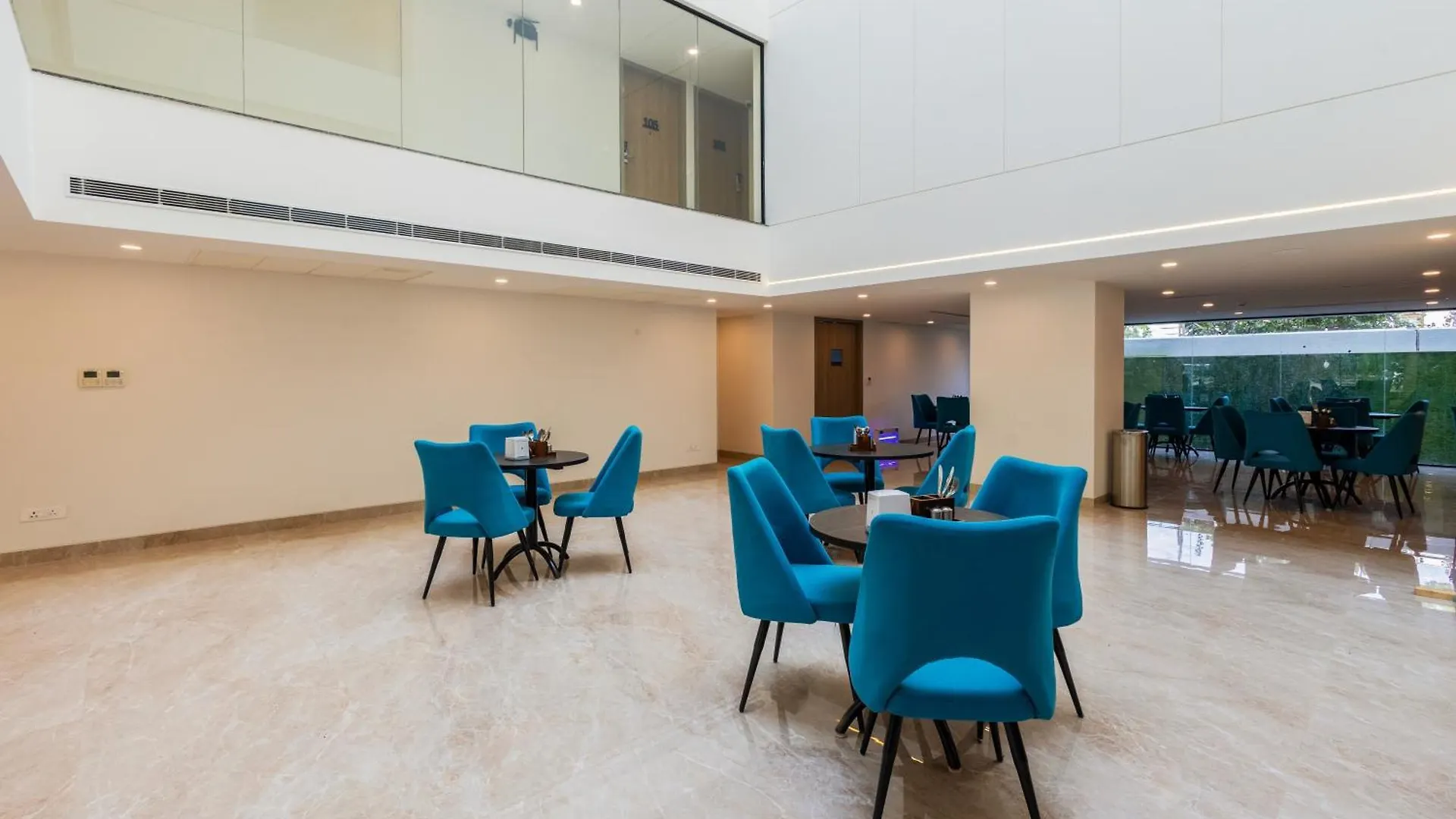 Limewood Stay Signature - Golf Course Extension Road Gurgaon Hotell