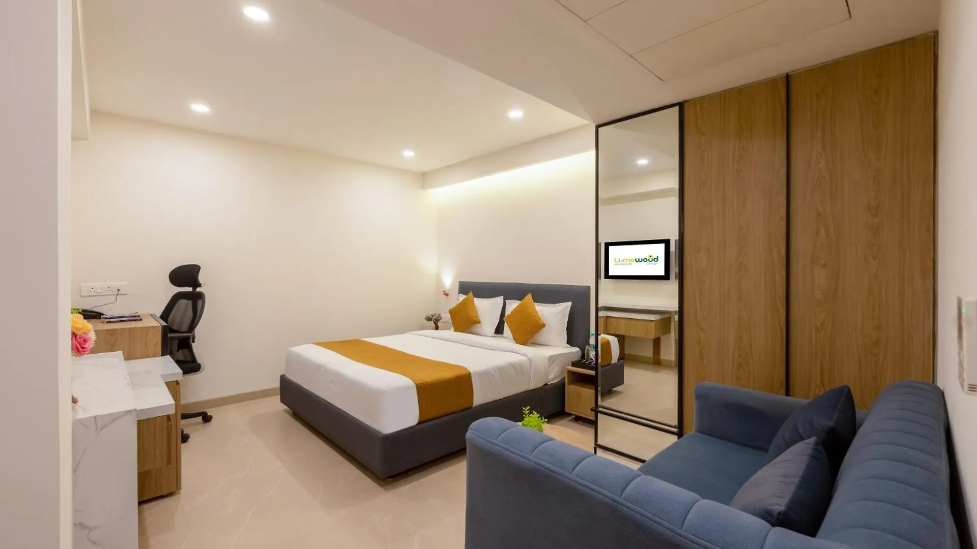 Limewood Stay Signature - Golf Course Extension Road Gurgaon 3*,